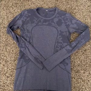 Lulu lemon Swiftly Tech long sleeve size 8